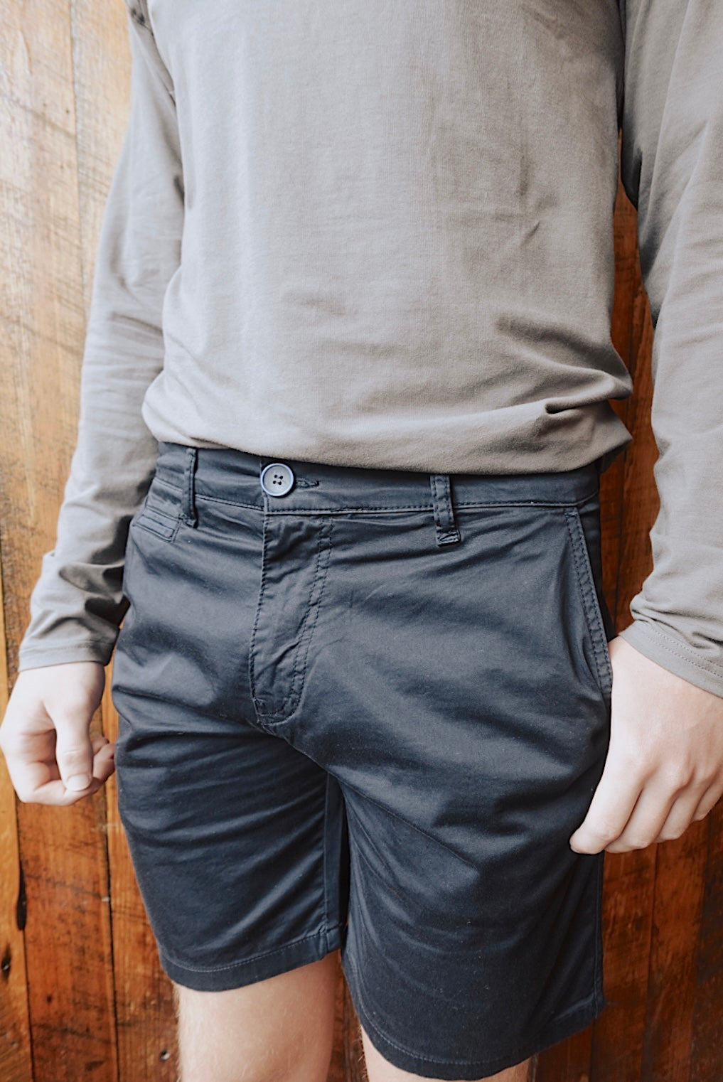 NAVY SOFT BREATHABLE COTTON CHINO SHORTS