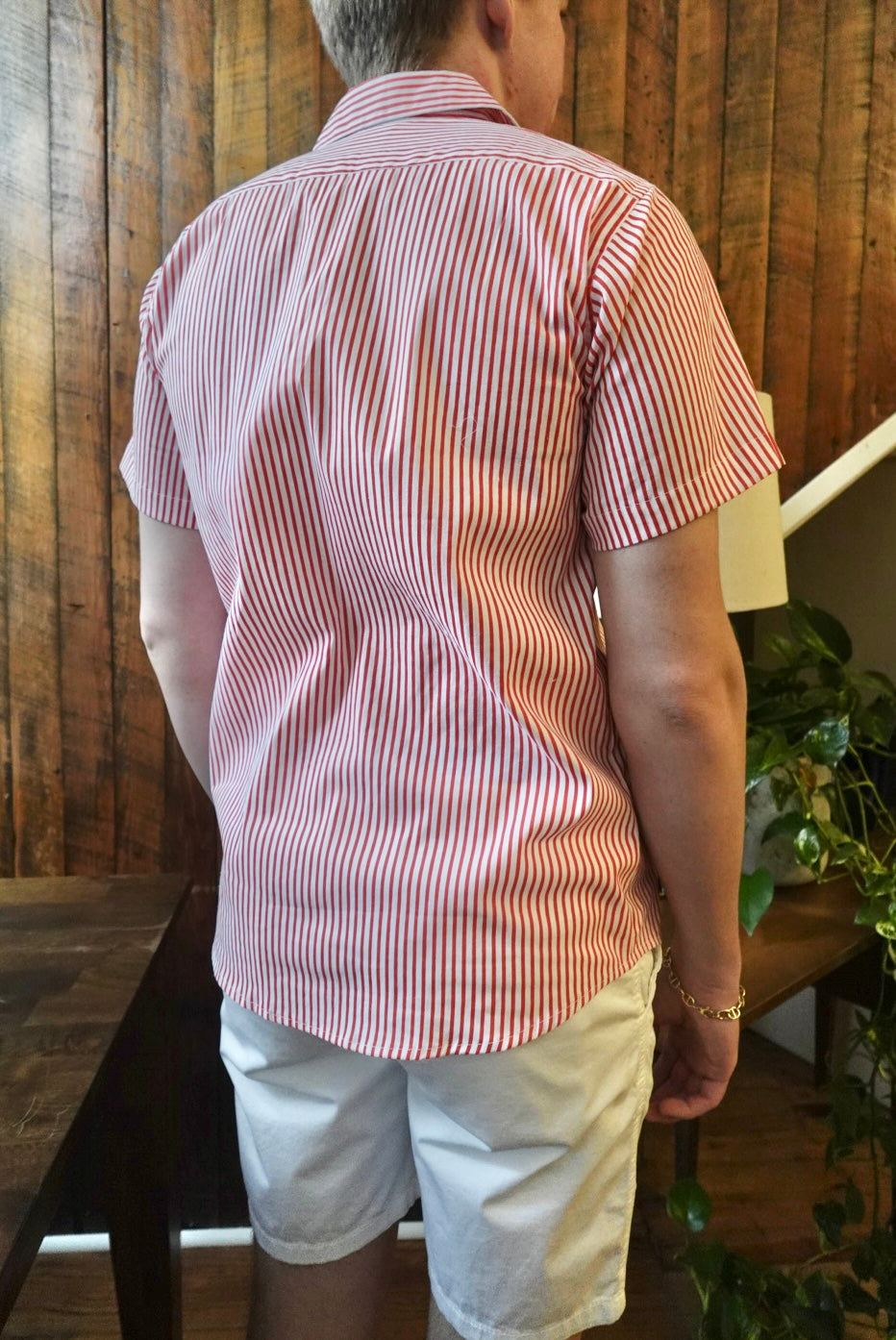 EASY TIDE SHORT SLEEVED RELAXED BUTTON DOWN