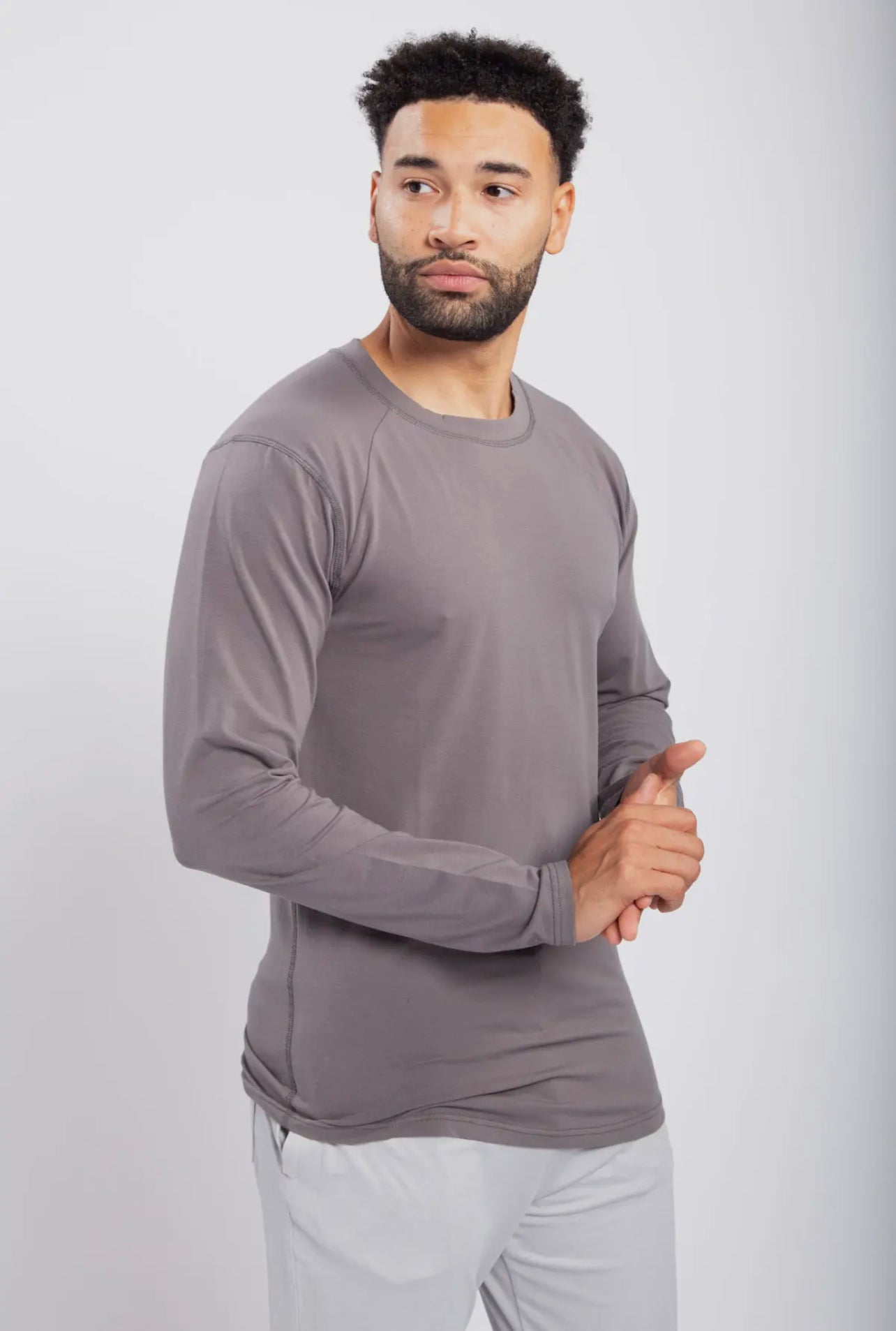 MEN’S PREMIUM CLASSIC CURVED HEM LONG SLEEVE