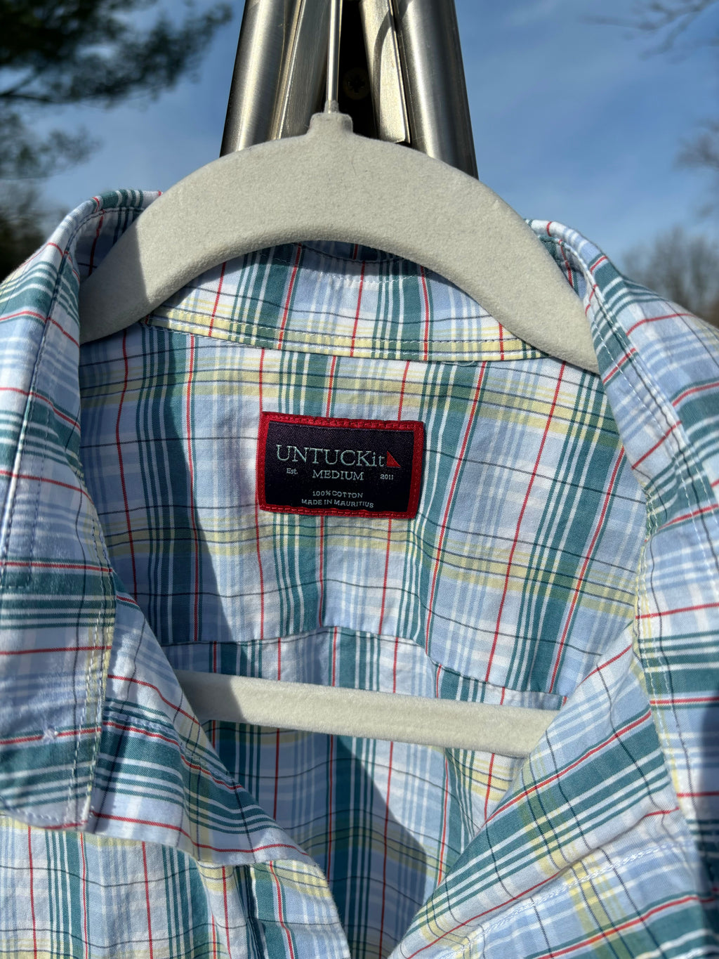 UNTUCKit: TEAL, BLUE, & RED MULTI COLOR PLAID BUTTON DOWN