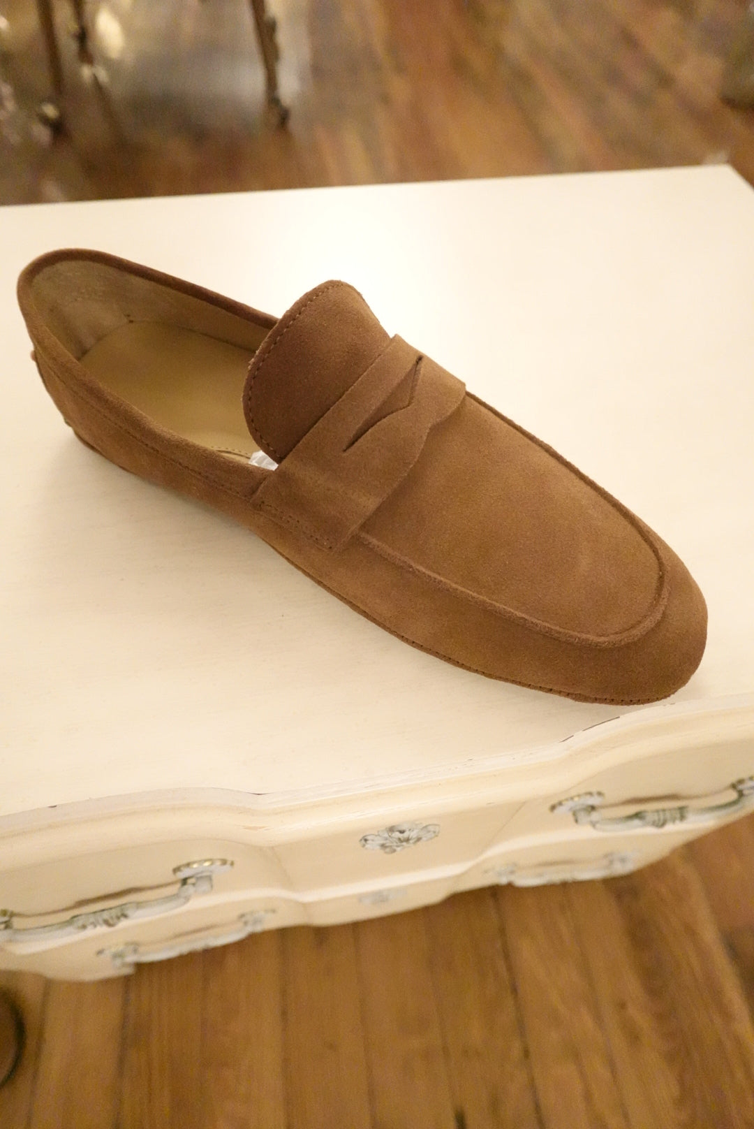 HANDMADE ITALIAN CHESTNUT BROWN/ AMBER ARTISAN GENUINE SUEDE/ LEATHER LOAFERS