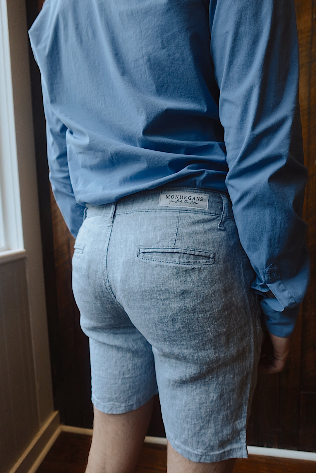 PALE BLUE LINEN SLIM FIT SHORTS