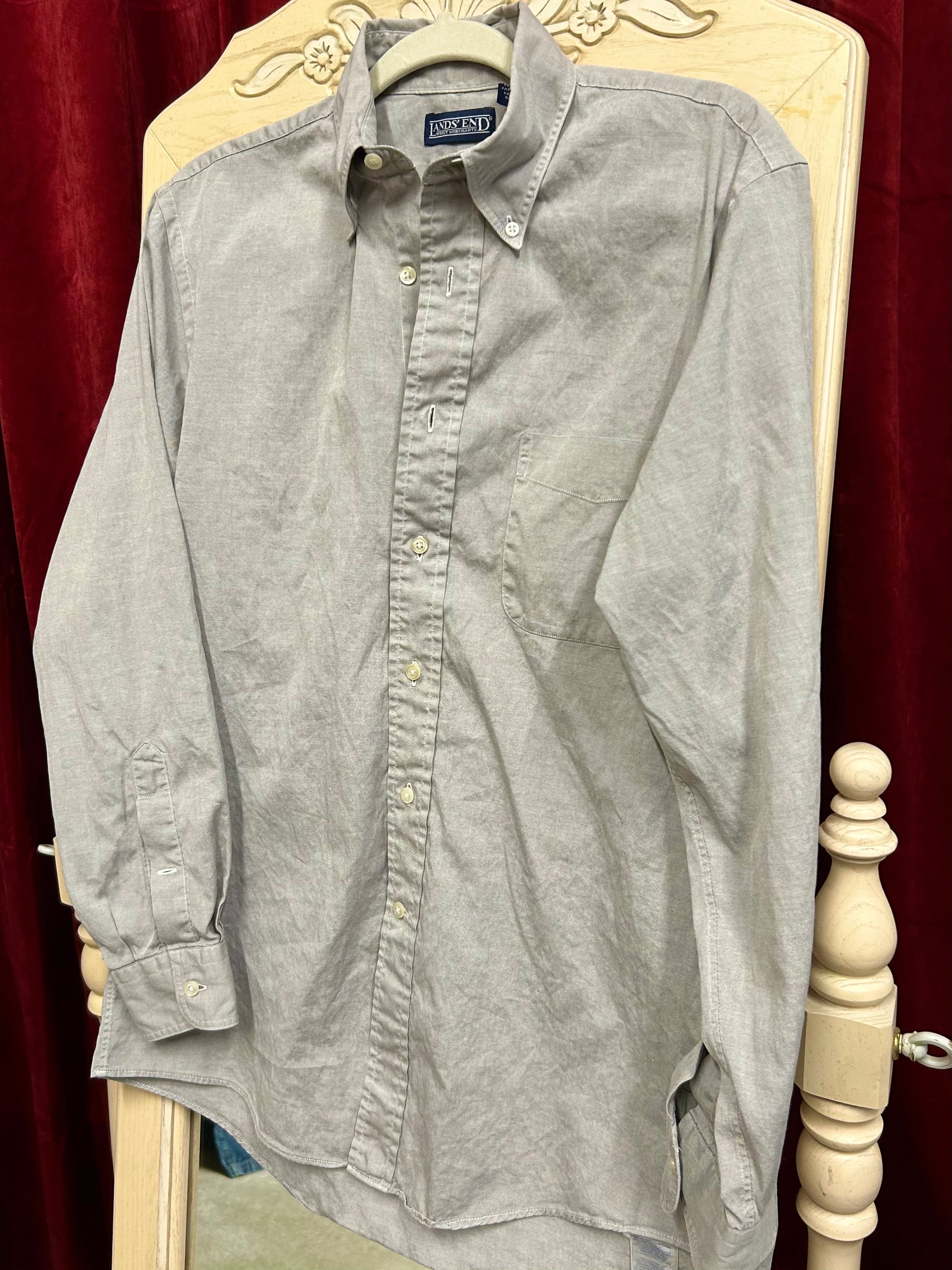 LANDS END: PALE GRAY BUTTON DOWN