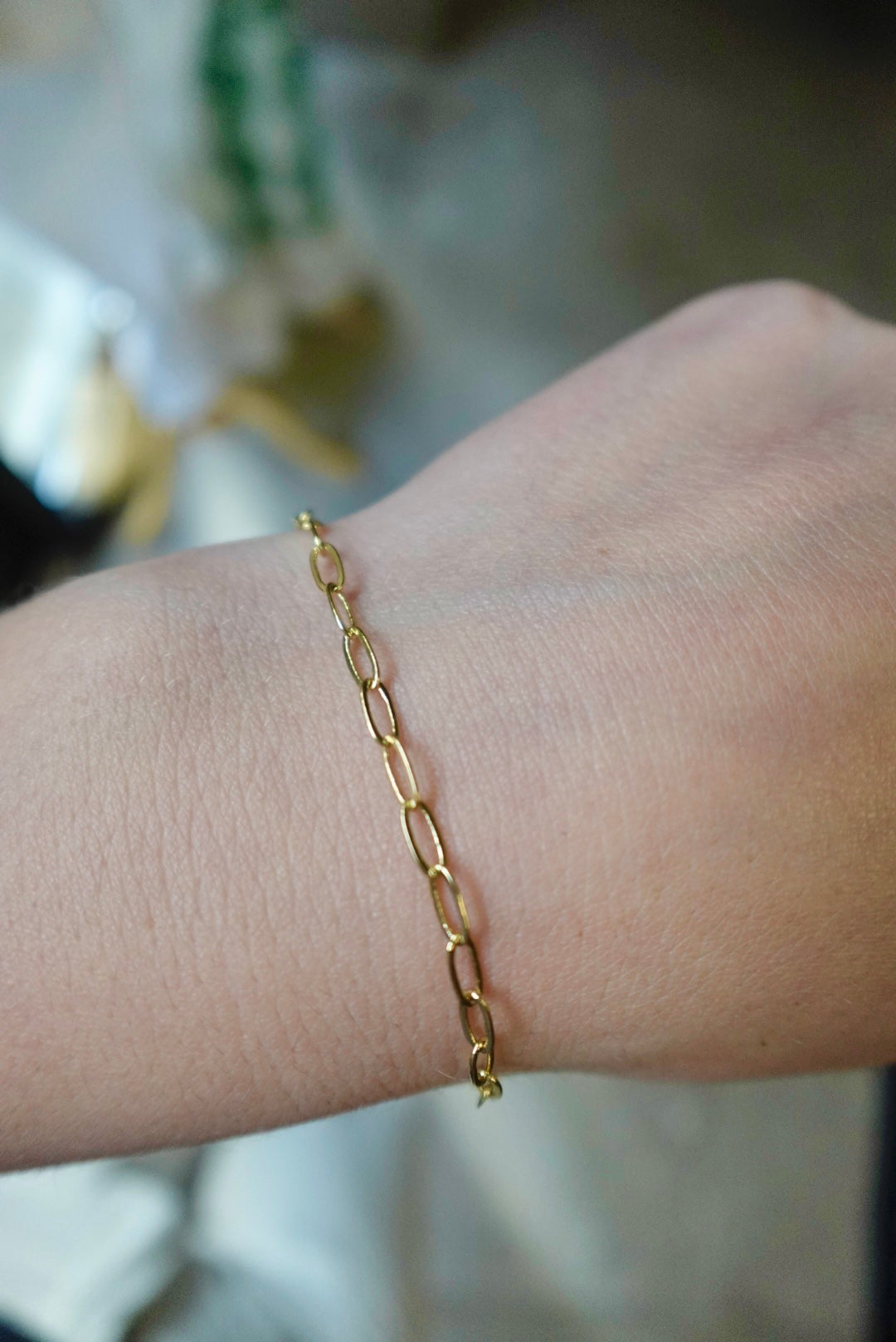 CURVED PAPERCLIP 14K GOLD FILLED BRACELET