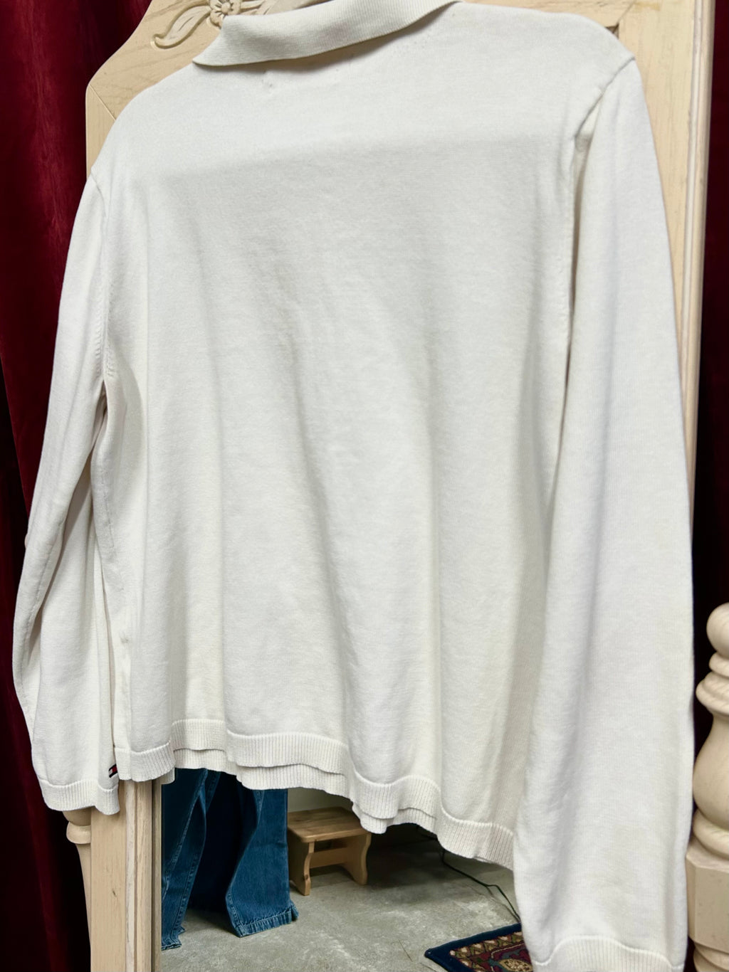 TOMMY HILFIGER: WHITE KNIT SHORT TOP POLO