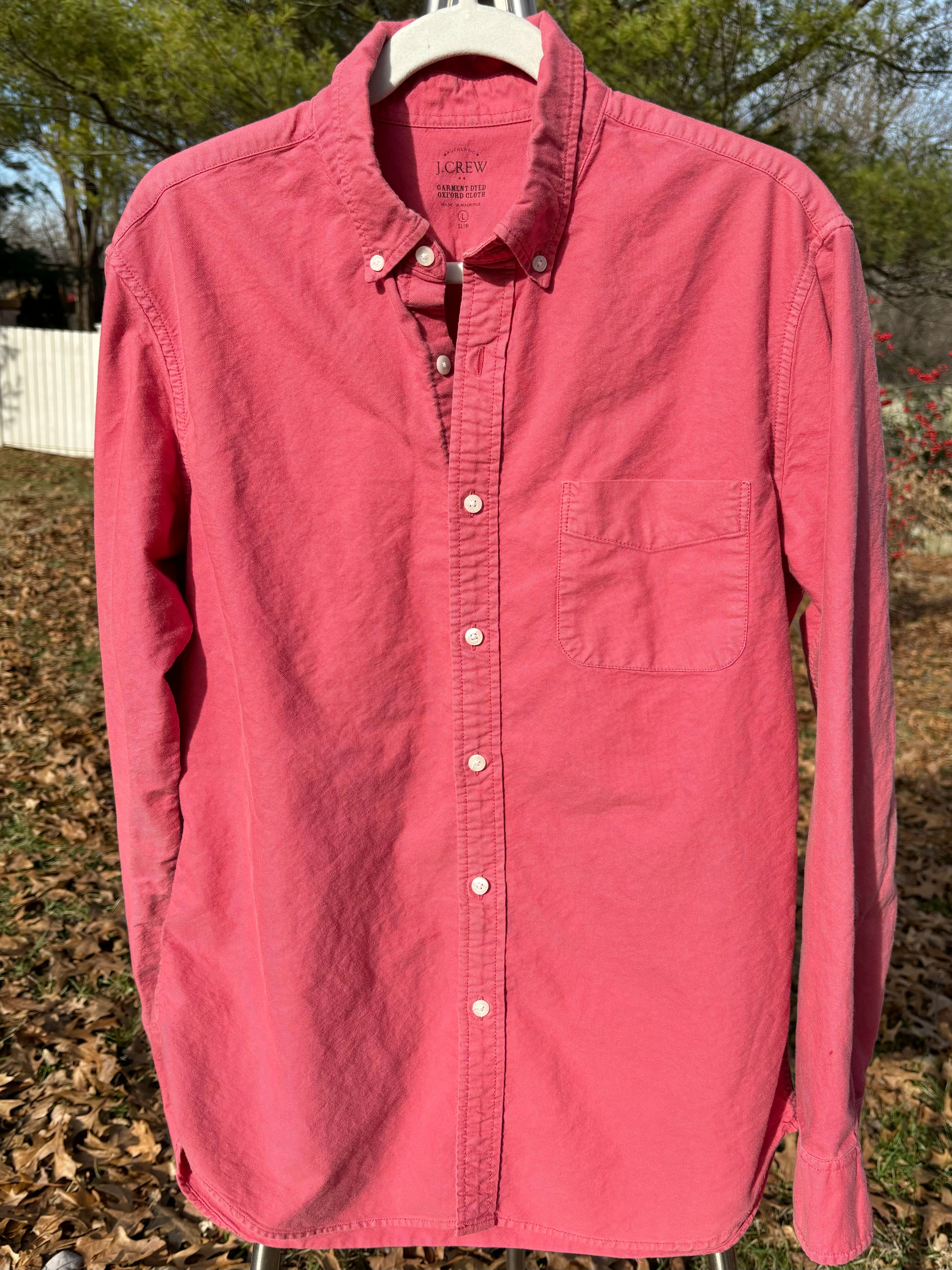 J CREW: GARMENT DYED OXFORD WASHED CLOTH LIGHT RED BUTTON DOWN