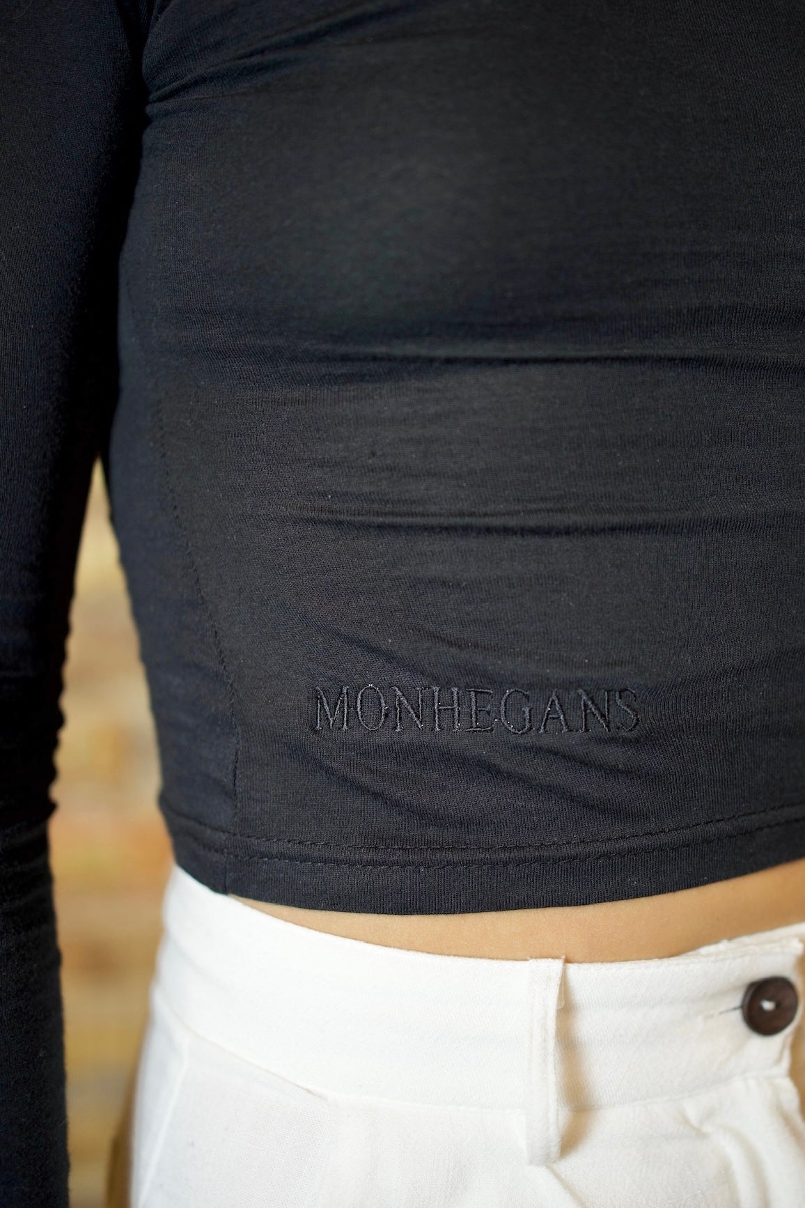 BLACK PERFECT COTTON FITTED EMBROIDERED LONG SLEEVE