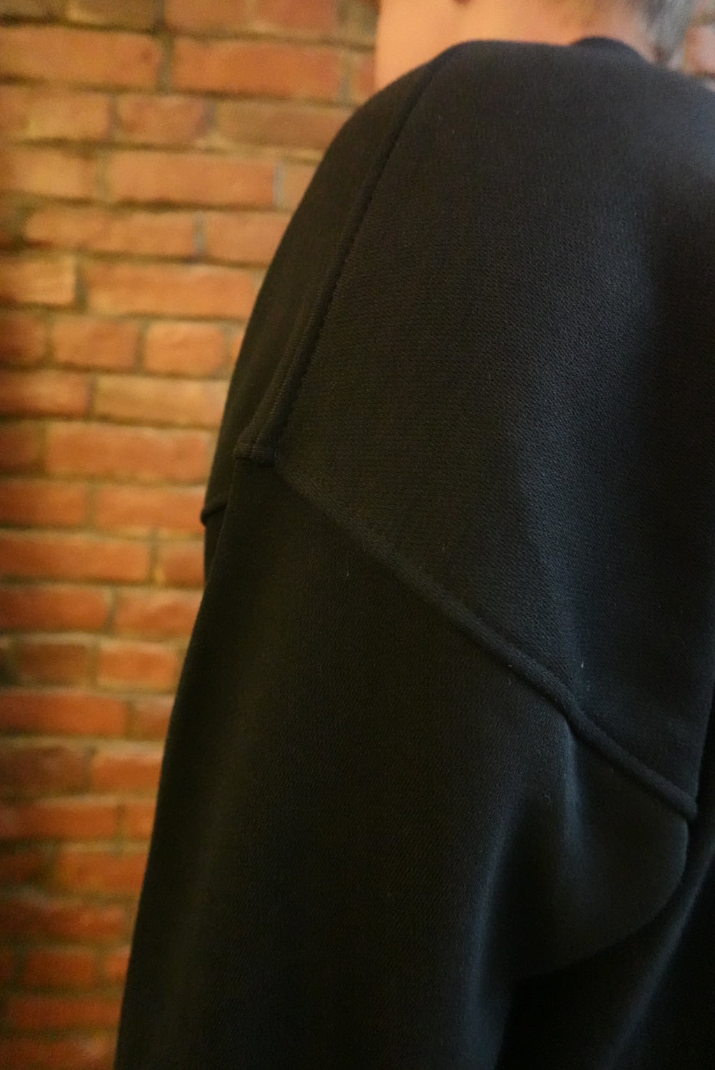 Amazon Essentials Men's Long-Sleeve Quarter-Zip Fleece Sweatshirt