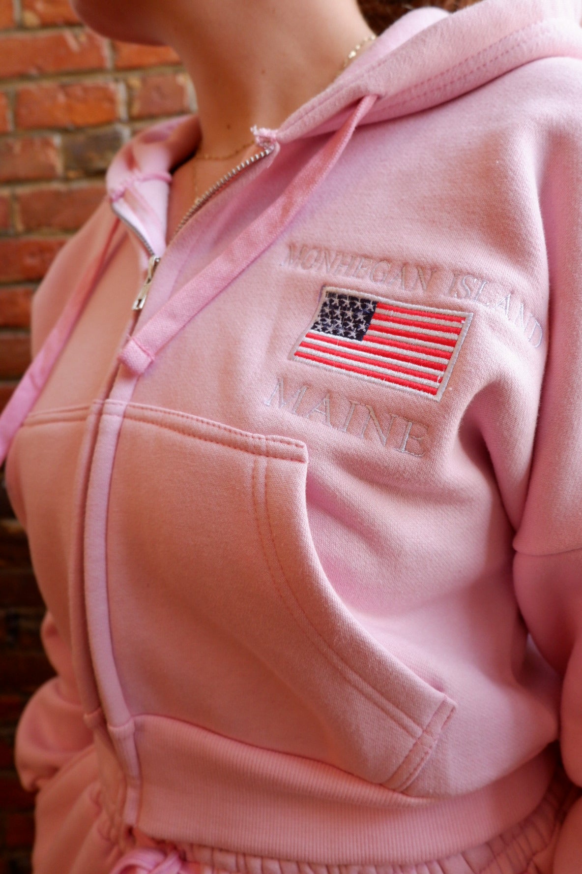 BOXY CROPPED ZIP UP FLEECE MONHEGAN ISLAND MAINE FLAG BABY PINK JACKET