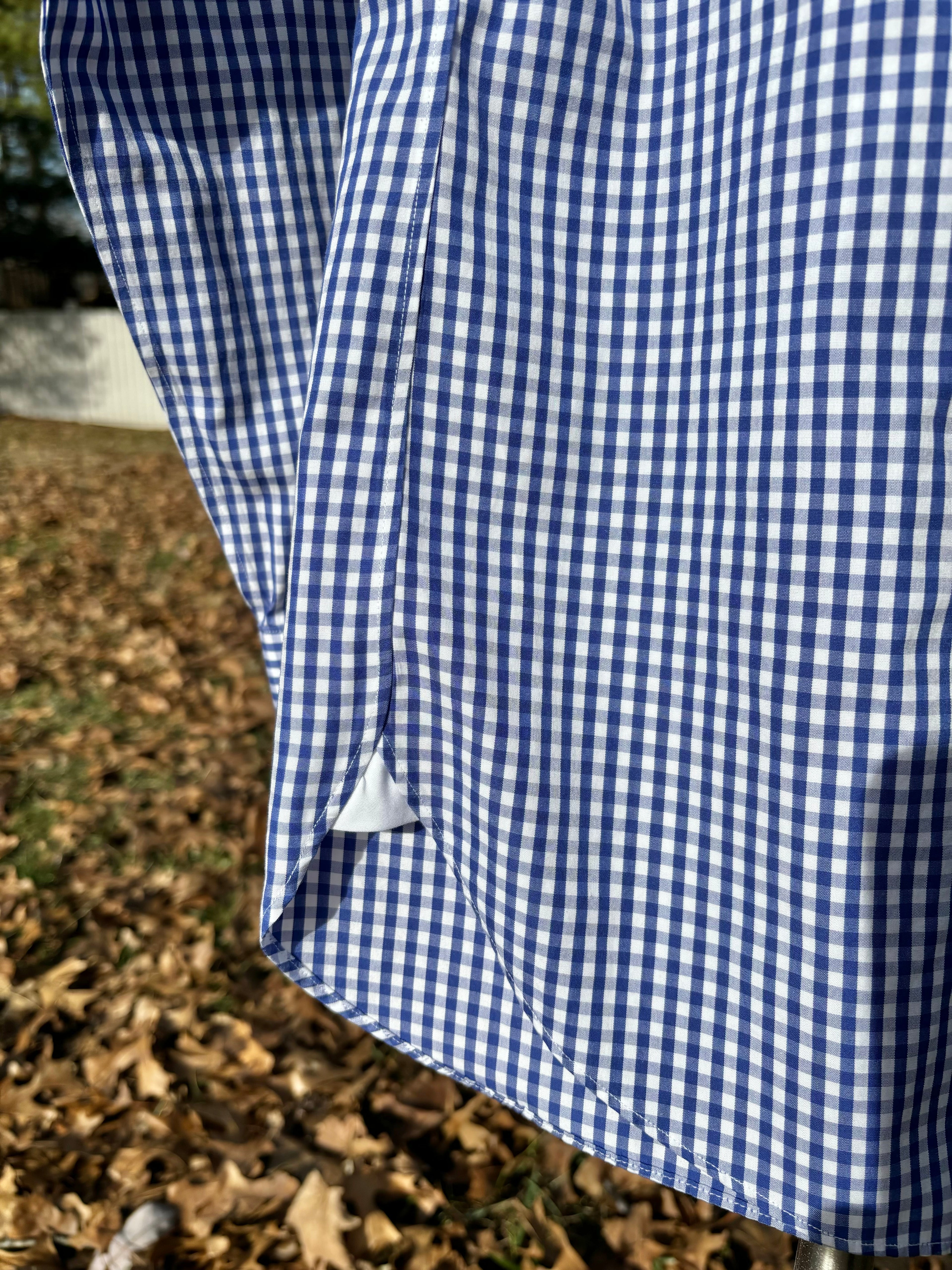 J CREW: DARK BLUE & WHITE CHECKERED BUTTON DOWN