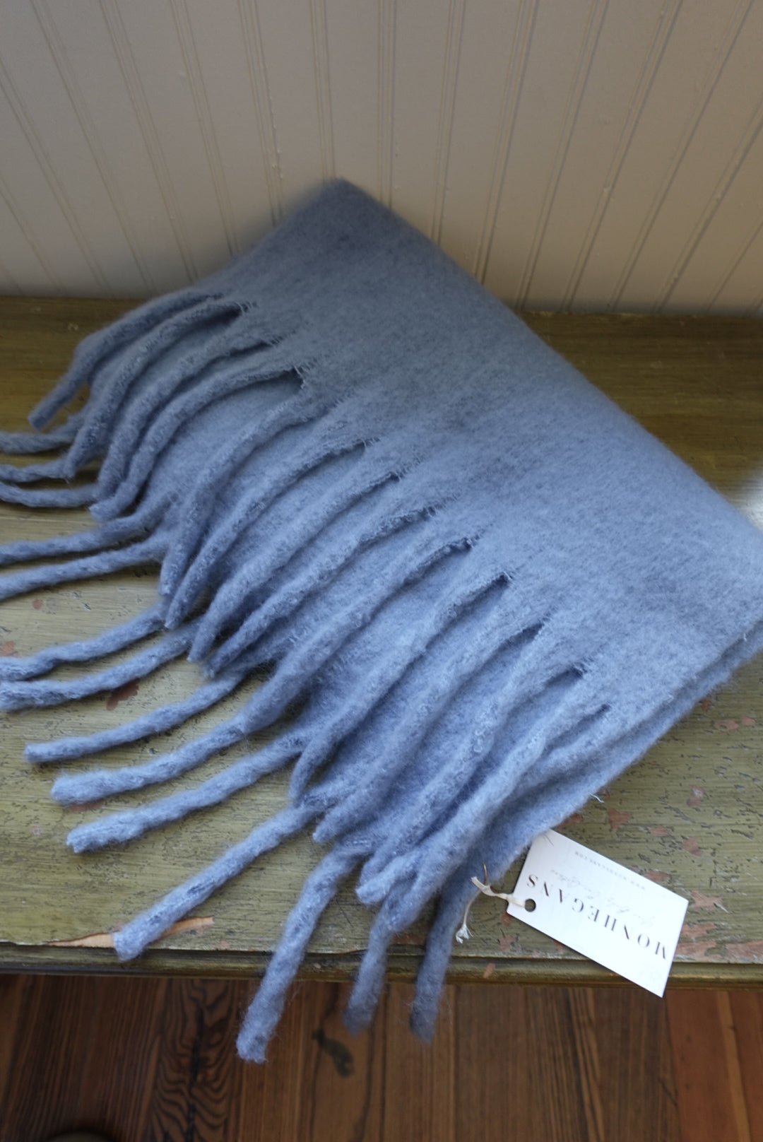 CHUNKY ULTRA SOFT FRINGE SCARF