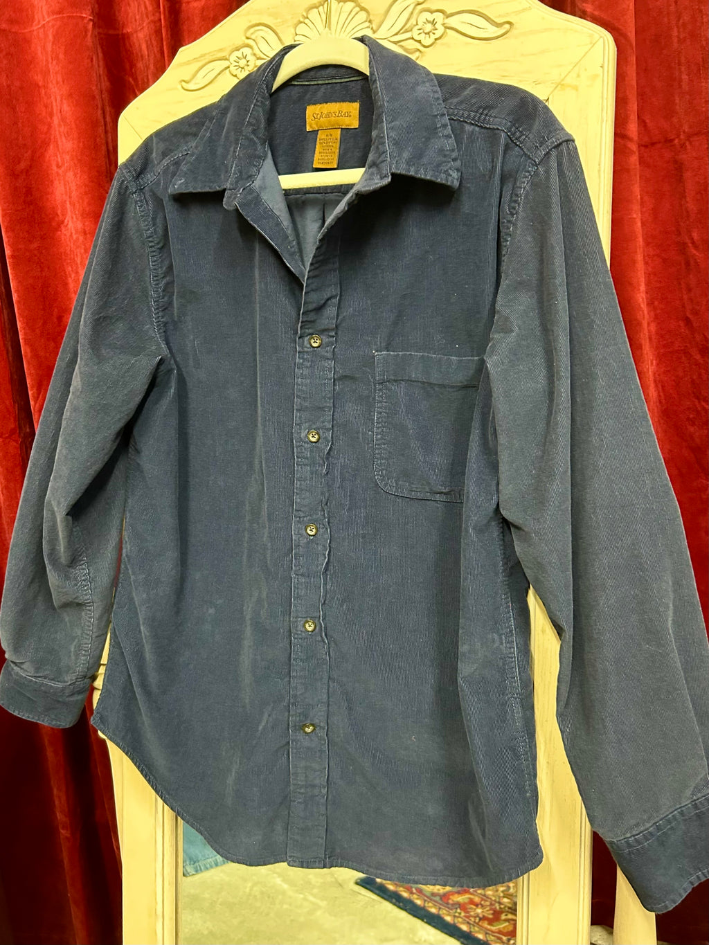 ST JOHNS BAY: NAVY CORDUROY BUTTON DOWN
