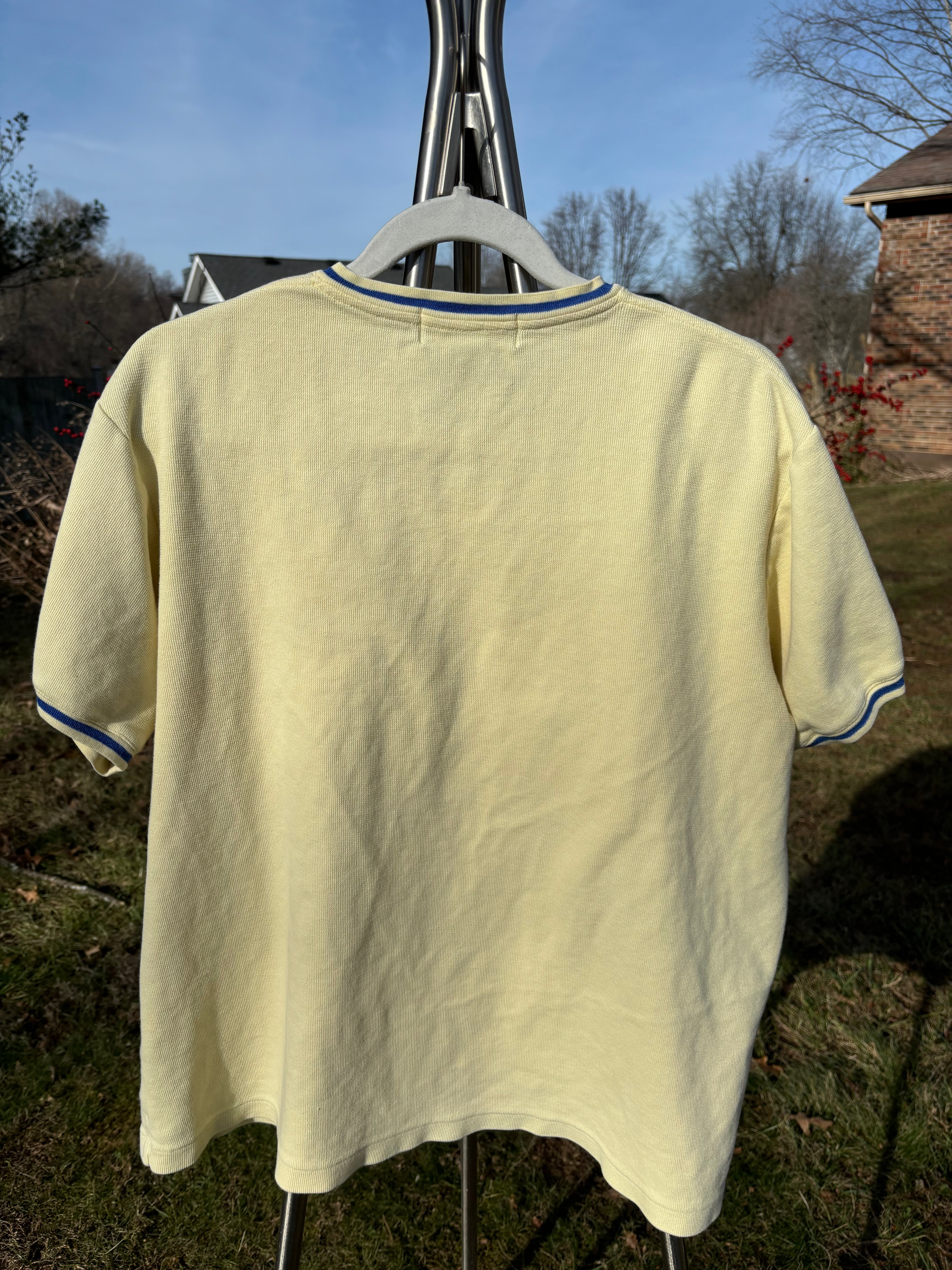 RALPH LAUREN: BUTTER YELLOW & NAVY DETAIL V NECK KNIT TEE