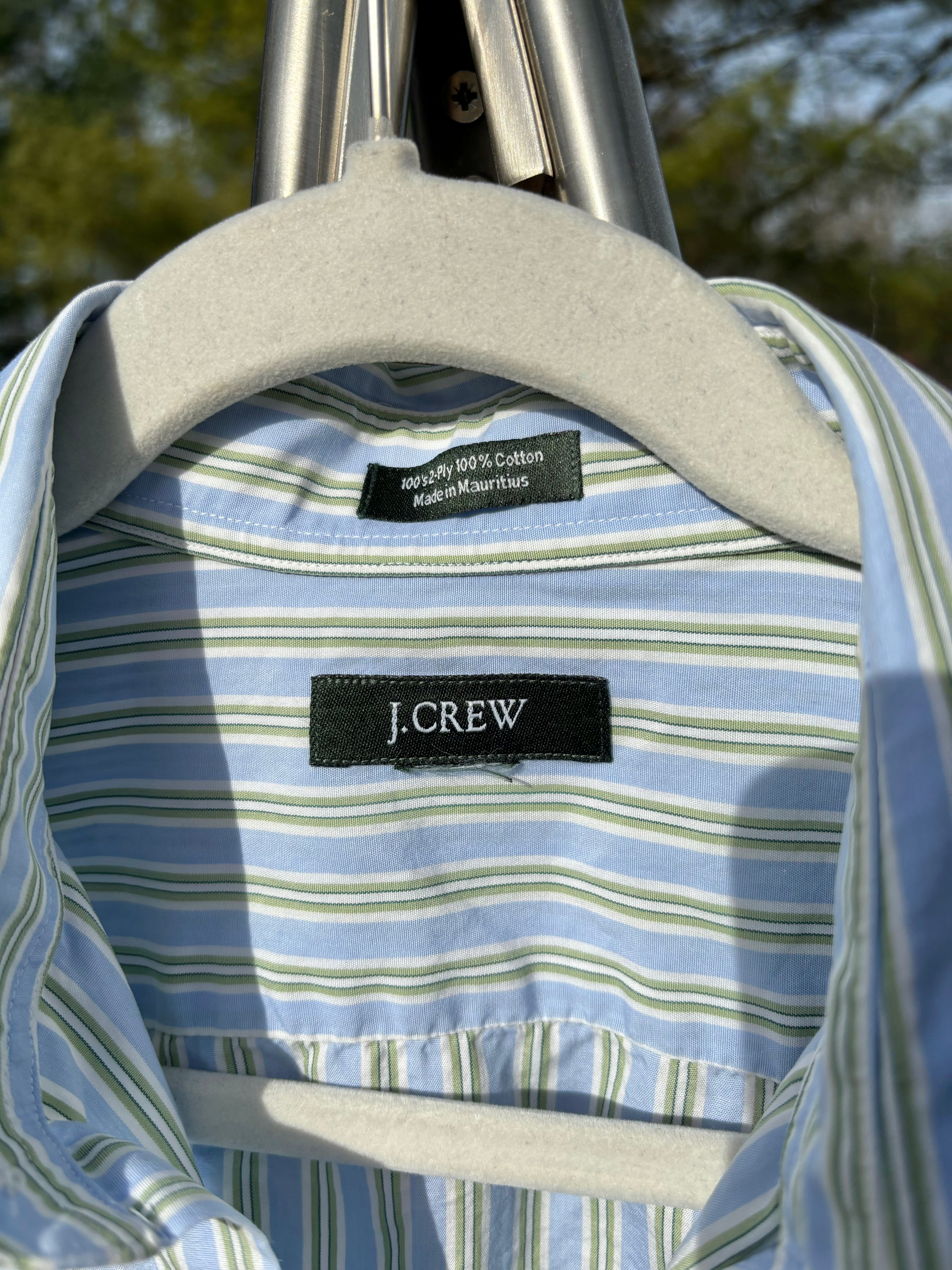 J CREW: PALE BLUE & LIGHT GREEN STRIPED BUTTON DOWN