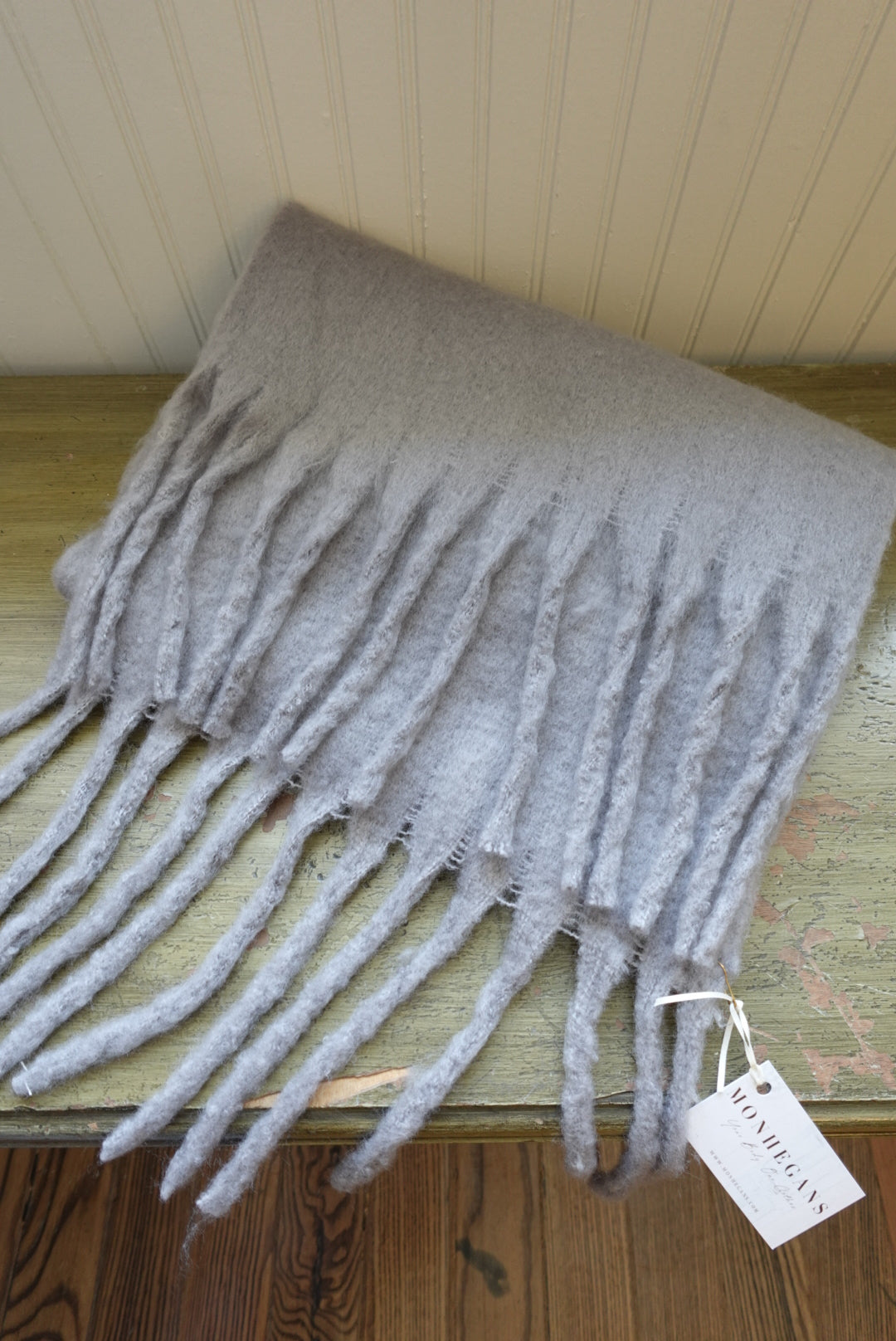 CHUNKY ULTRA SOFT FRINGE SCARF