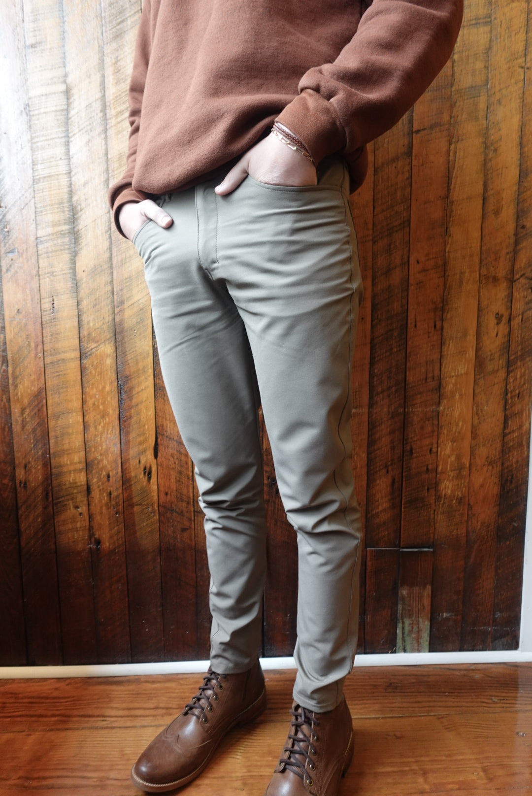 TAUPE STRETCH SKINNY/SLIM FIT 5 POCKET GOLF PANTS