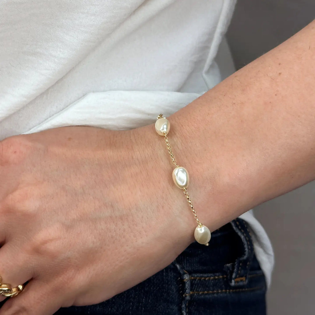 elegant bracelet, dainty bracelet, everyday bracelet, stacking bracelet, bridal jewelry, wedding jewelry, bridesmaid gift, gift for her