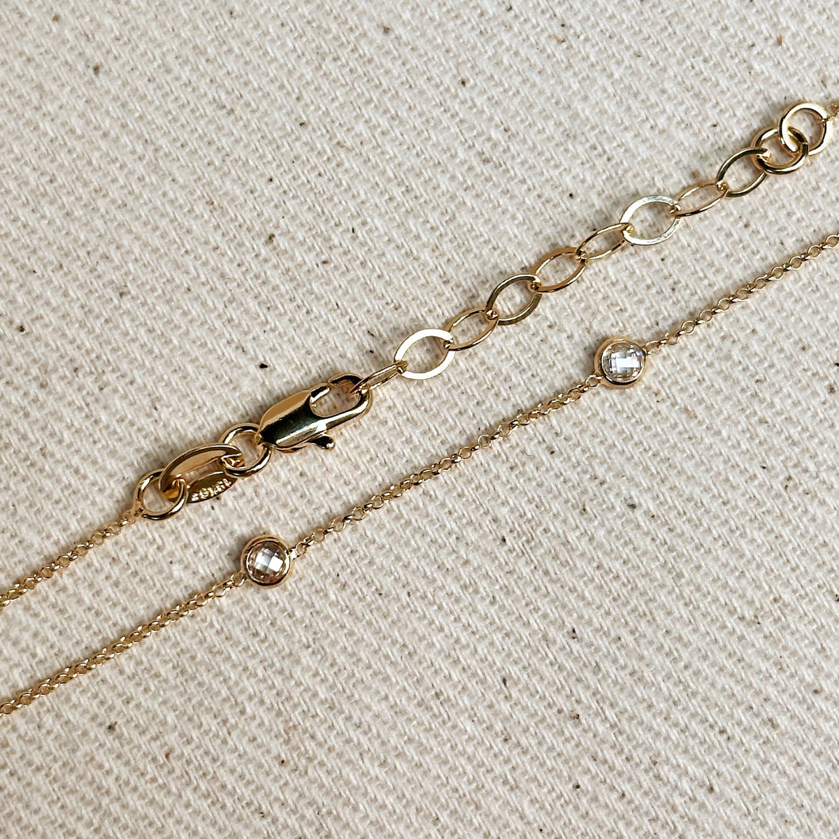 everyday gold bracelet, stacking bracelet, layering bracelet, gold chain bracelet, bezel set bracelet, single stone bracelet,