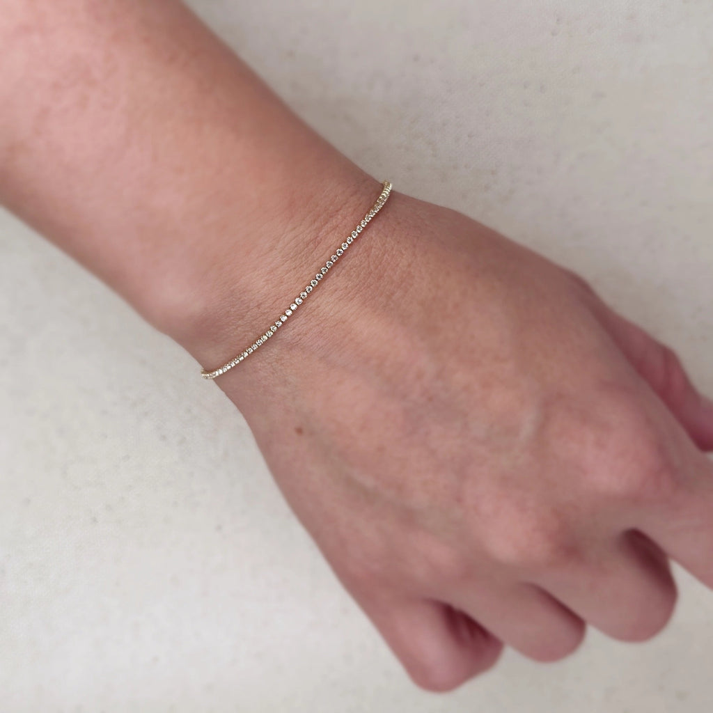 non tarnish jewelry, waterproof jewelry, gold filled bracelet, 18k gold plated bracelet, minimalist jewelry,