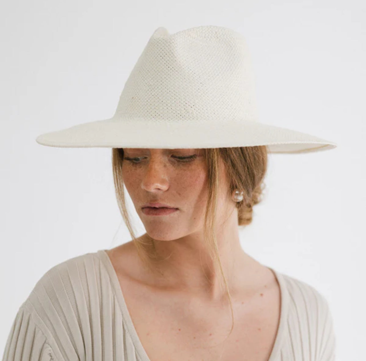 WILLA WIDE BRIM FEDORA WHITE