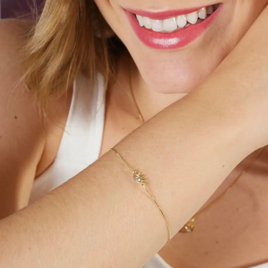 waterproof jewelry, affordable luxury jewelry, 18k gold plated bracelet, gold filled bracelet, everyday bracelet, delicate bracelet